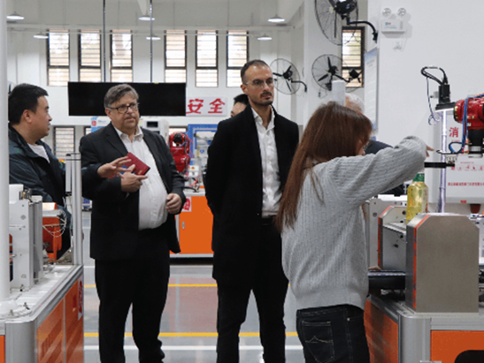 美聯教育集團 美聯教育集團